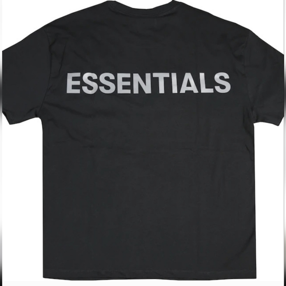 BRAND NEW W TAGS- FEAR OF GOD Essentials Shirt in Black (size SMALL)